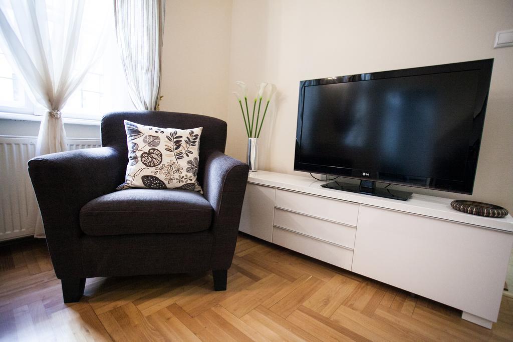 Agora Apartment Budapest Exterior foto